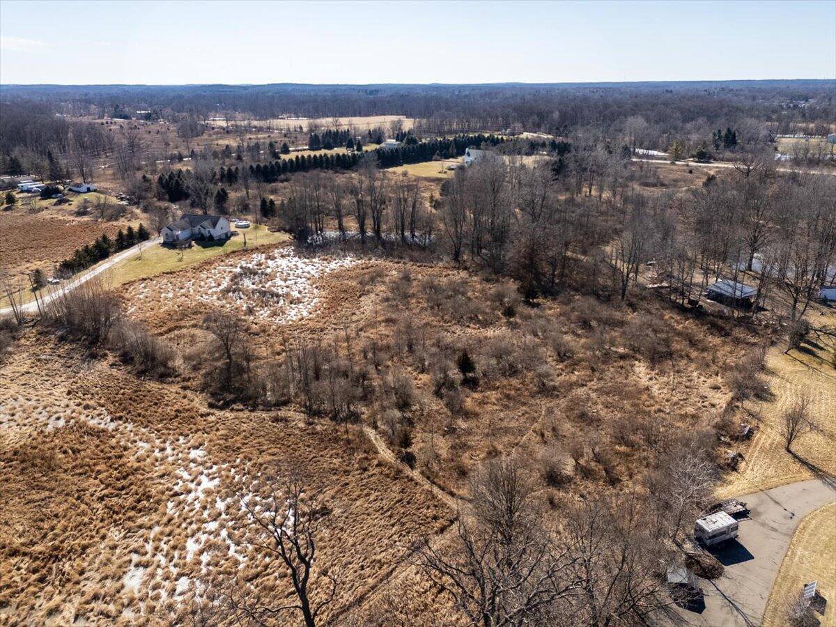 V/L Commerce, Brighton, MI 48114