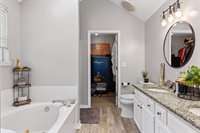 401 Parkwood Place, Niceville, FL 32578