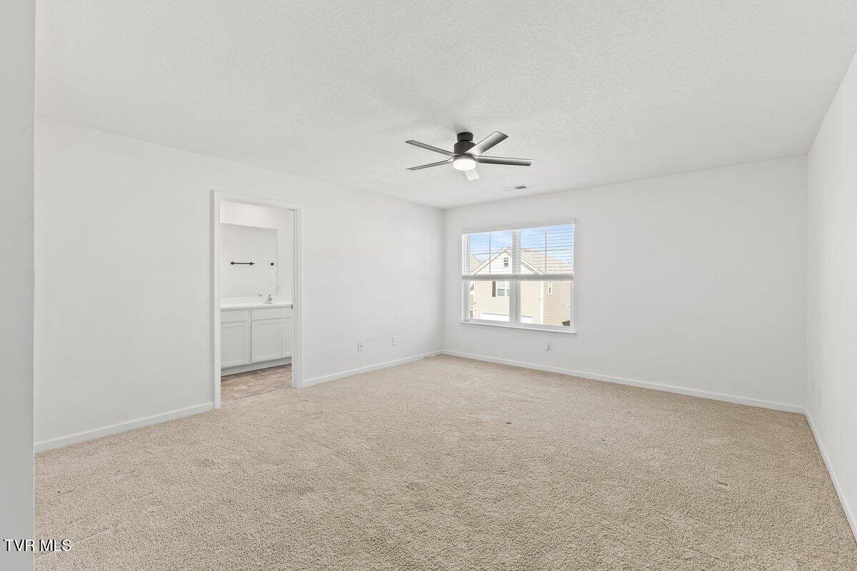 709 Newtons Way, Kingsport, TN 37663