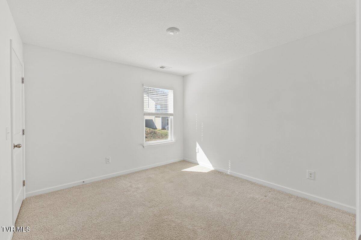 709 Newtons Way, Kingsport, TN 37663