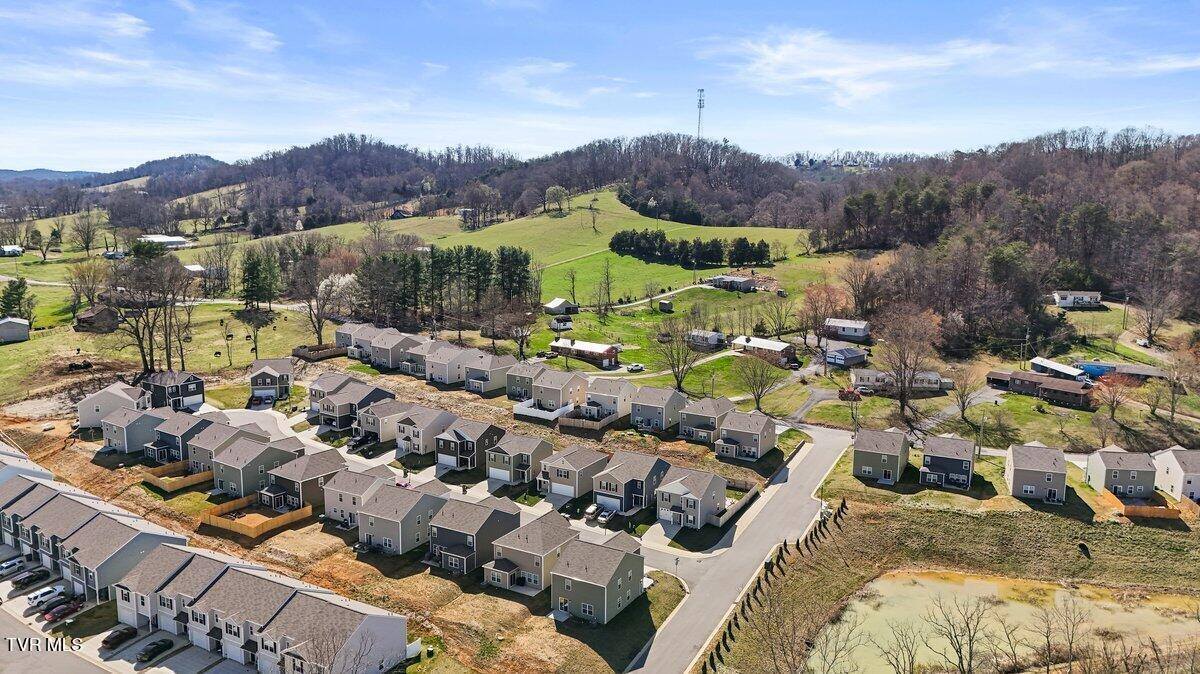 709 Newtons Way, Kingsport, TN 37663