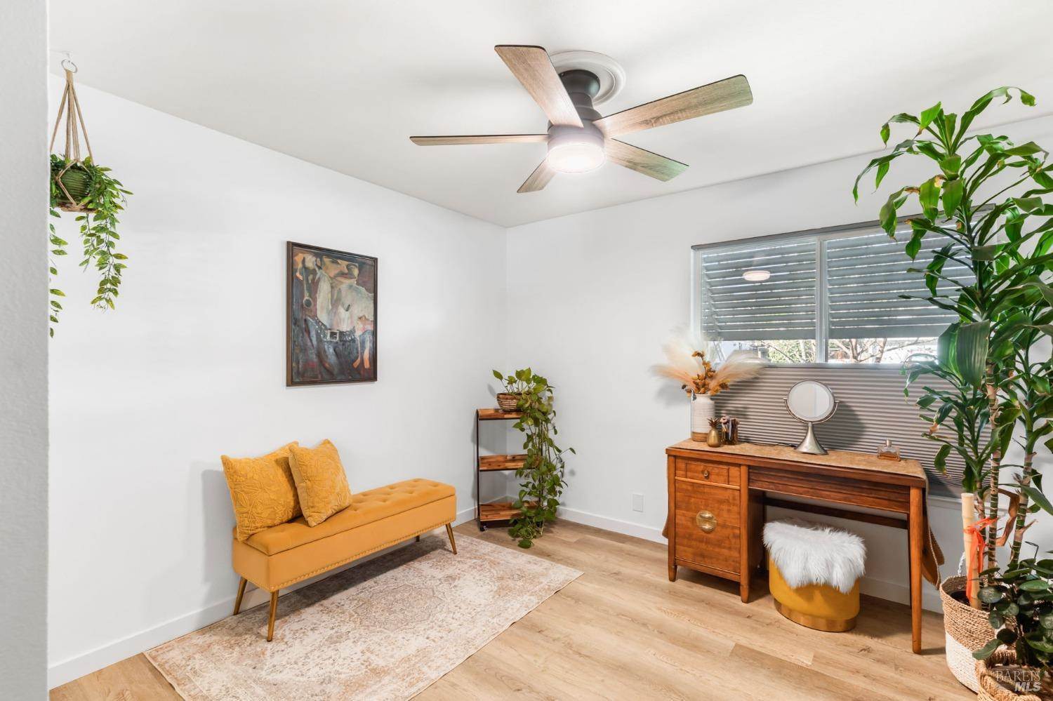 155 Aurora Way, Vacaville, CA 95688