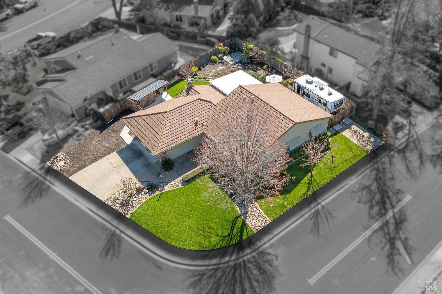 155 Aurora Way, Vacaville, CA 95688