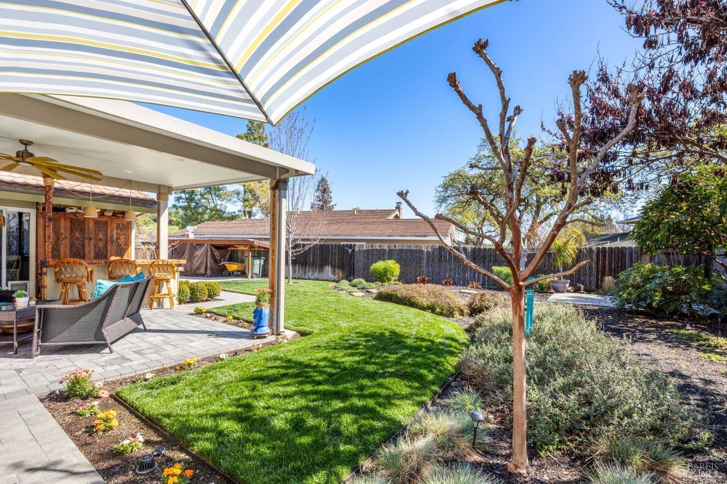 155 Aurora Way, Vacaville, CA 95688