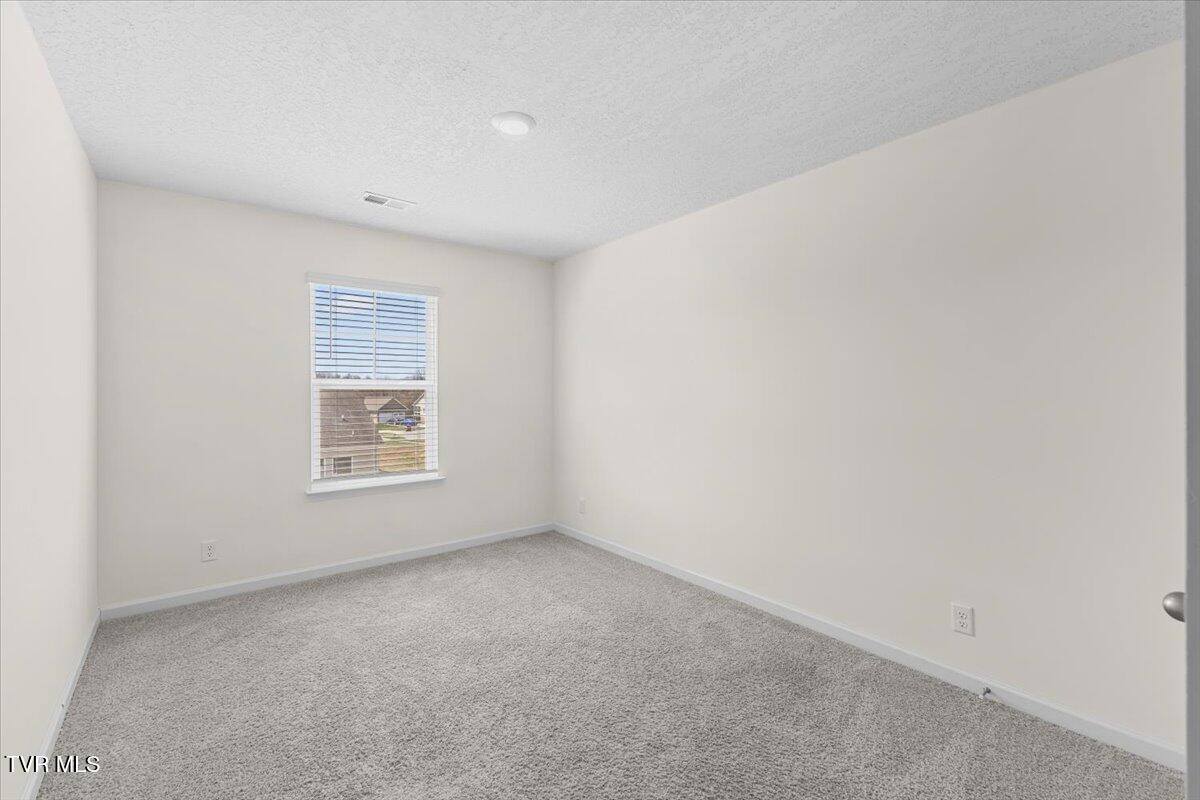 1425 Willow Springs Drive, Johnson City, TN 37604