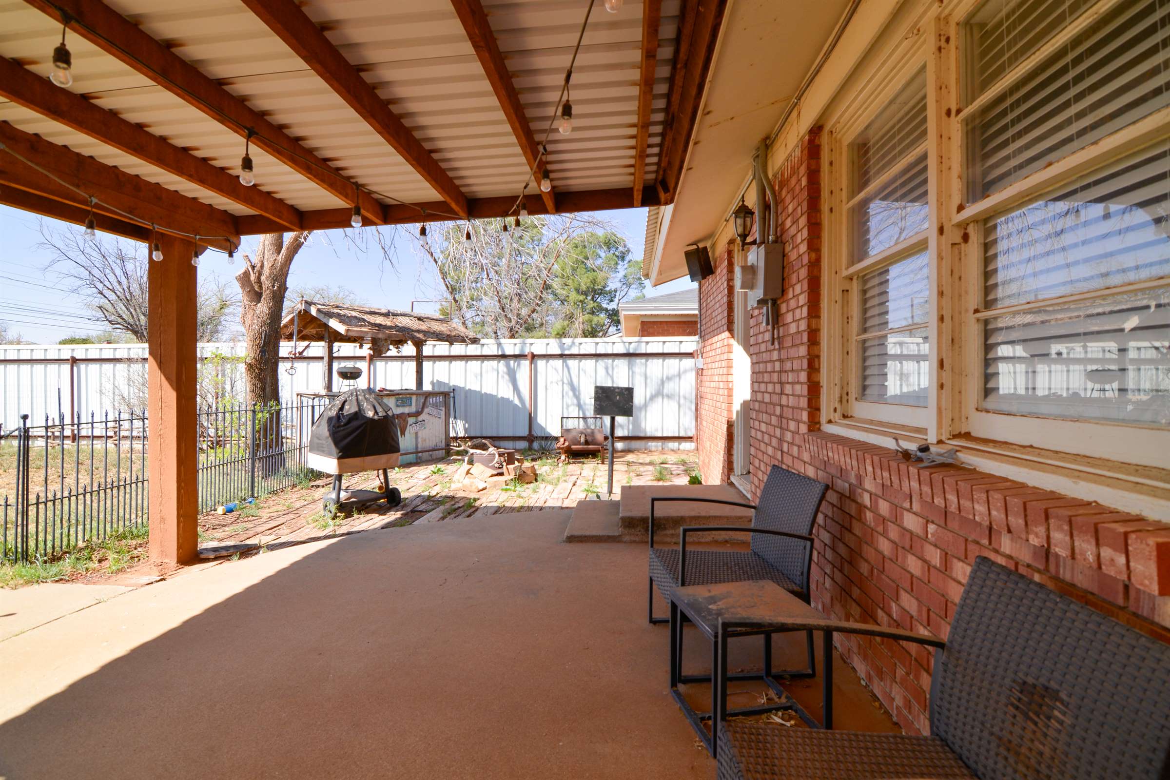 2213 S. 5th Street, Lamesa, TX 79331