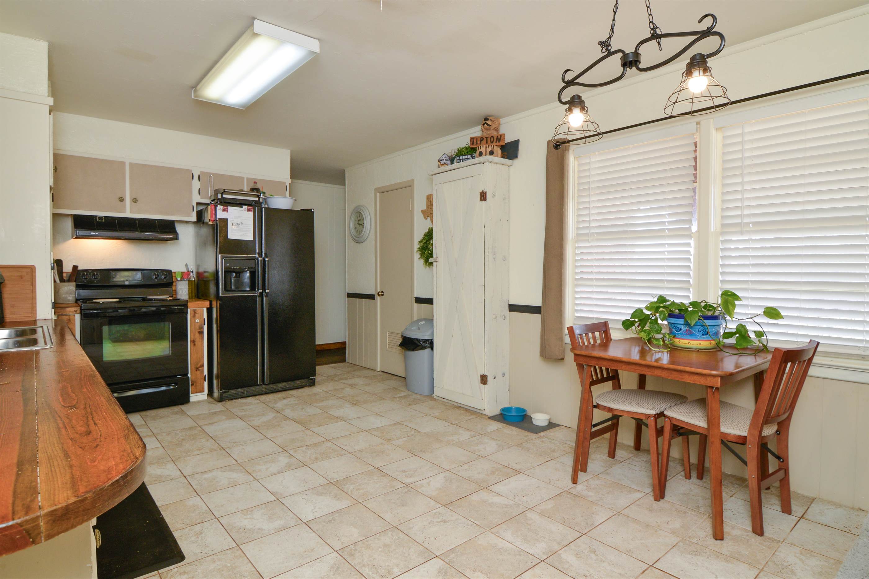 2213 S. 5th Street, Lamesa, TX 79331