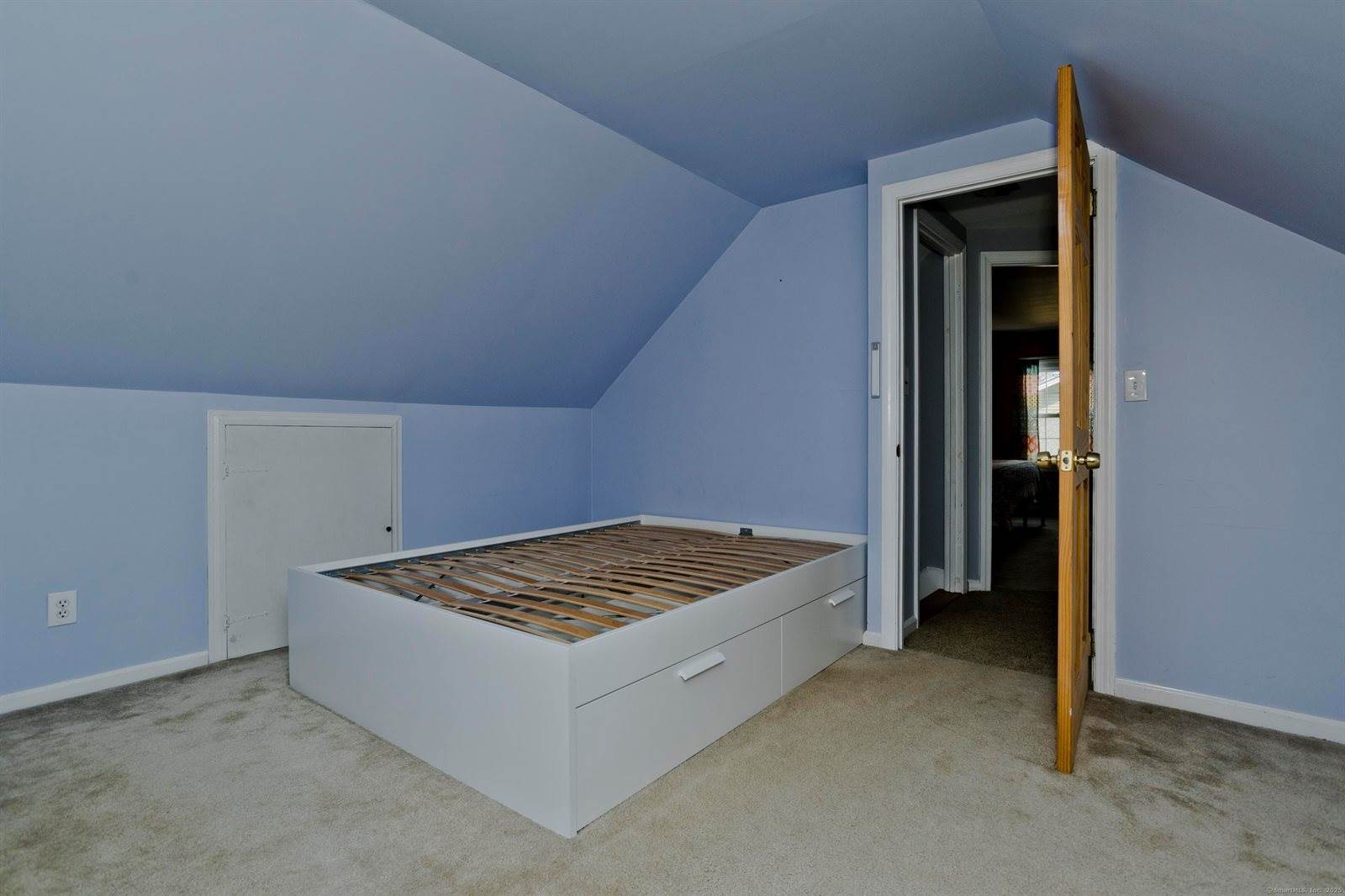 6 Martin, Enfield, CT 06082