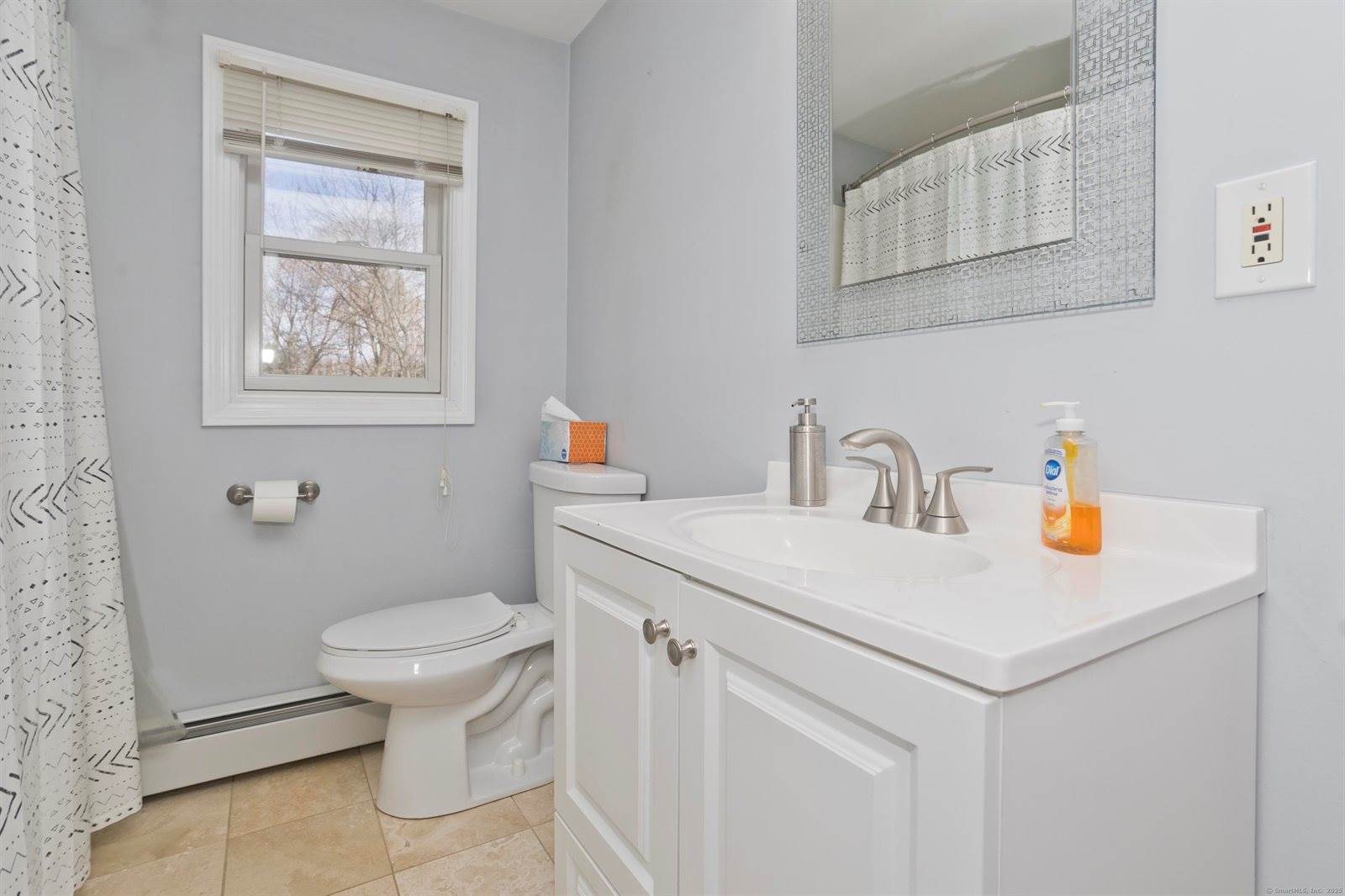 6 Martin, Enfield, CT 06082