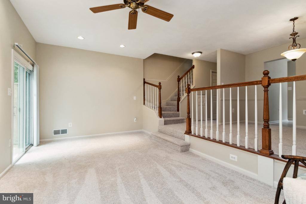 9943 Capperton Drive, Oakton, VA 22124