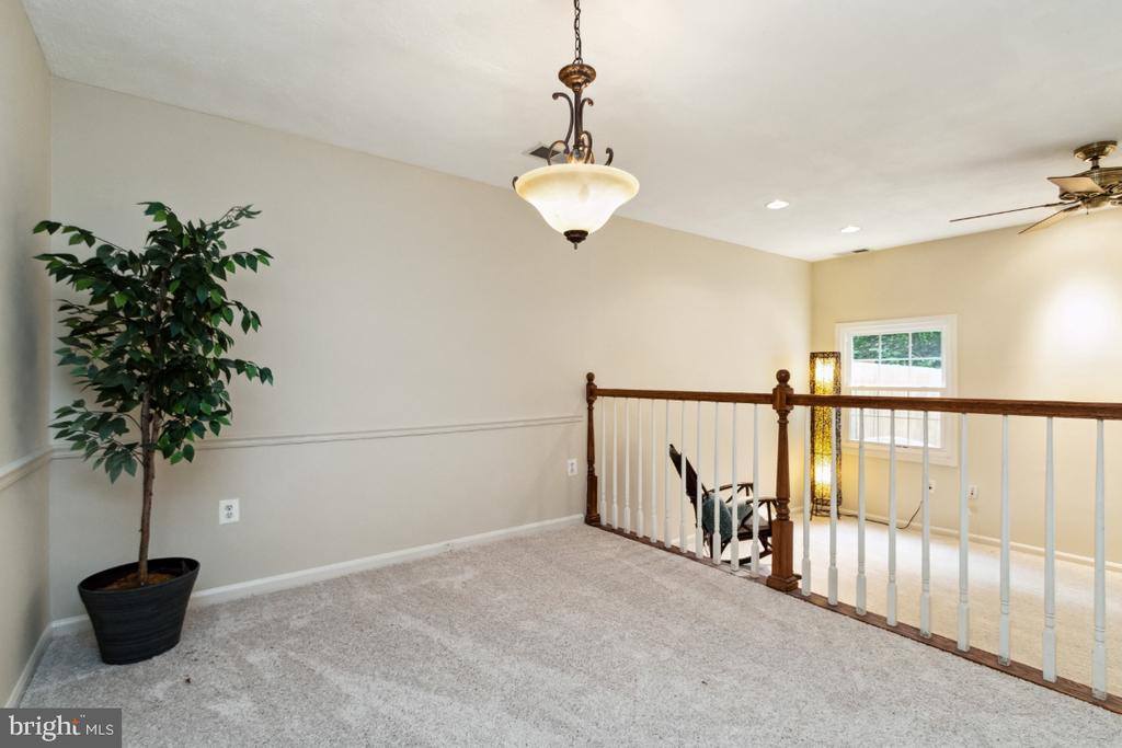 9943 Capperton Drive, Oakton, VA 22124