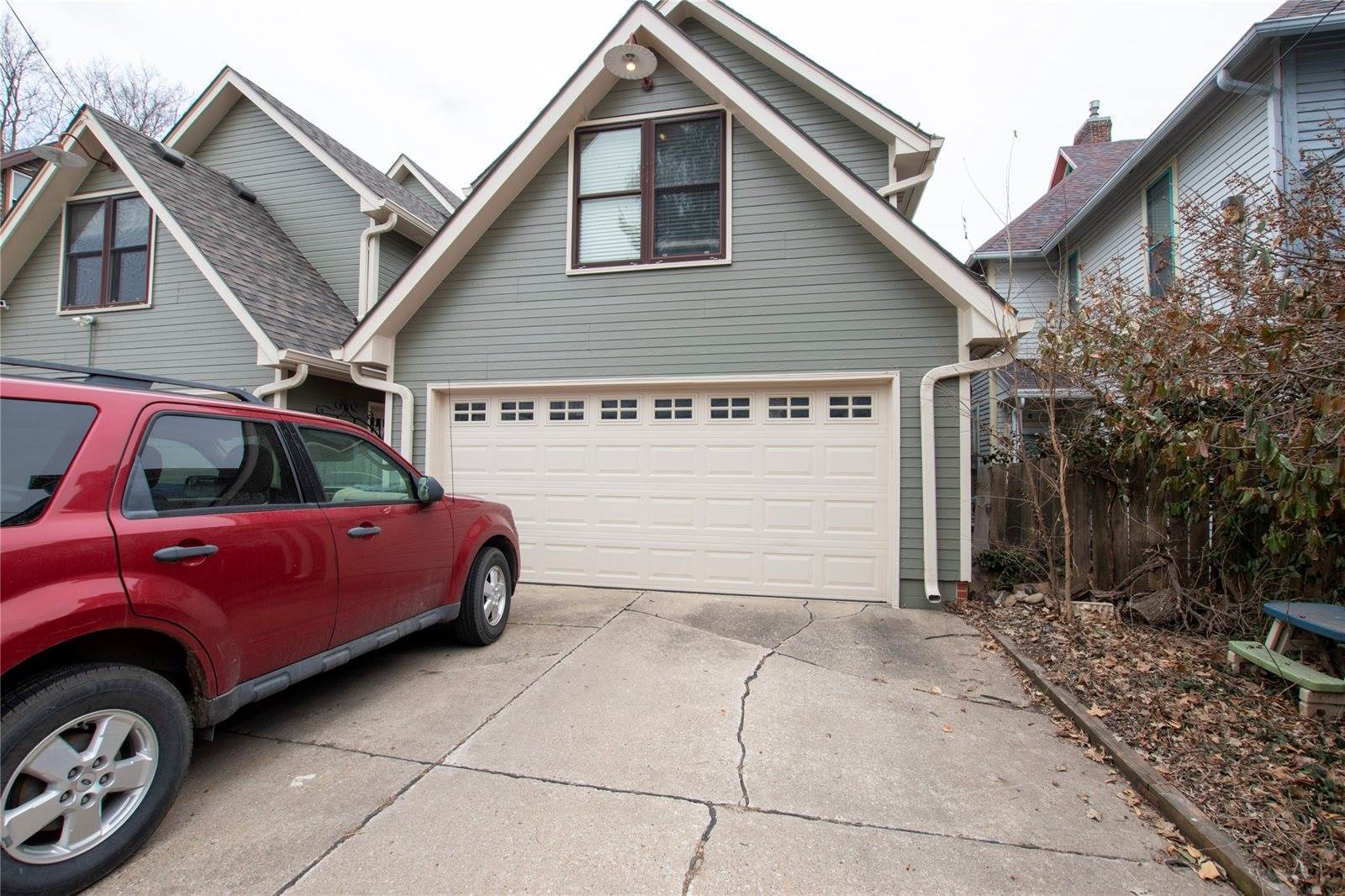 824 18th Street, Des Moines, IA 50314