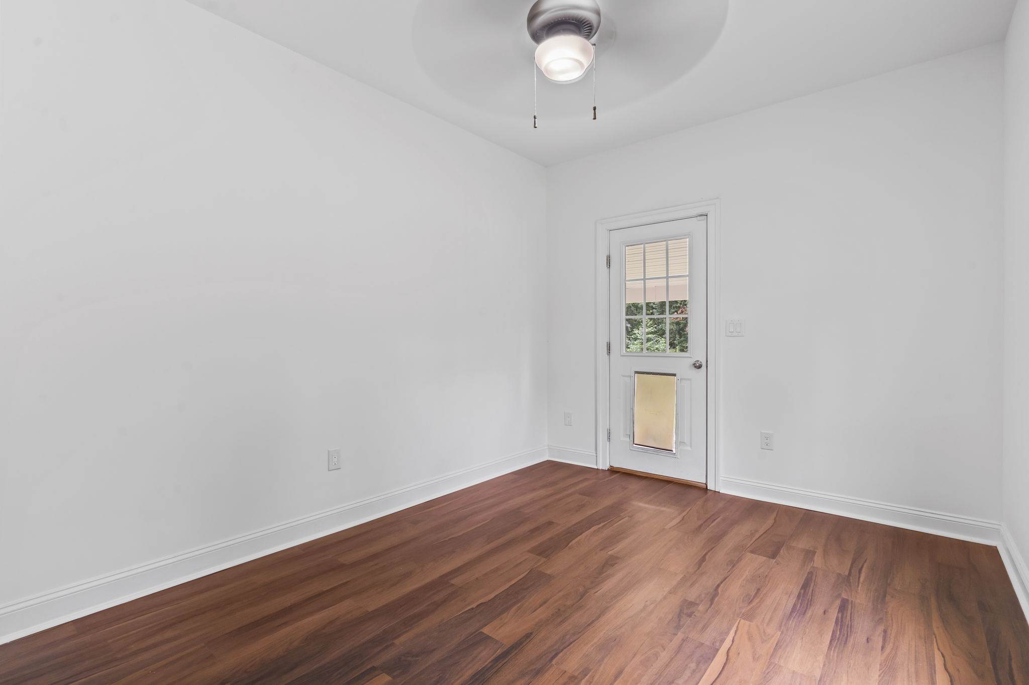 6049 Pole Green RD, Mechanicsville, VA 23111