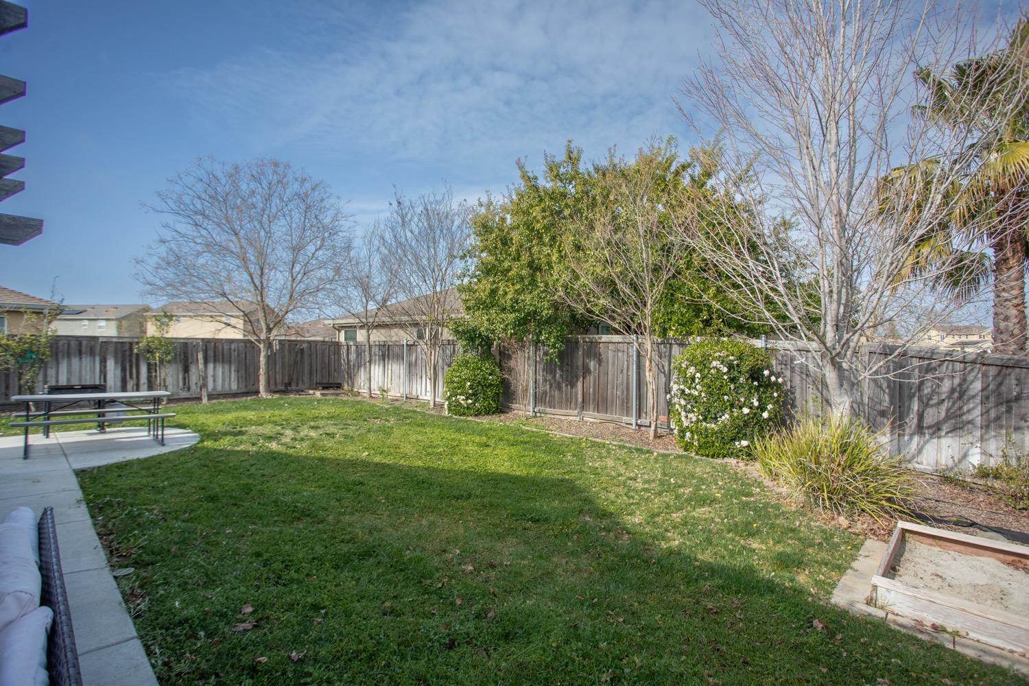 1434 Minories Drive, Olivehurst, CA 95961