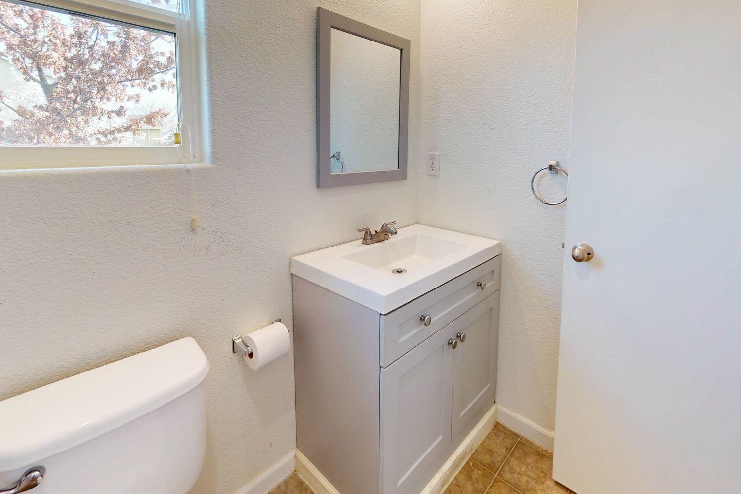 1434 Minories Drive, Olivehurst, CA 95961