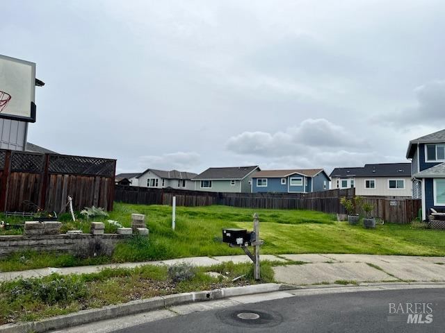 1668 Scarlet Place, Santa Rosa, CA 95403