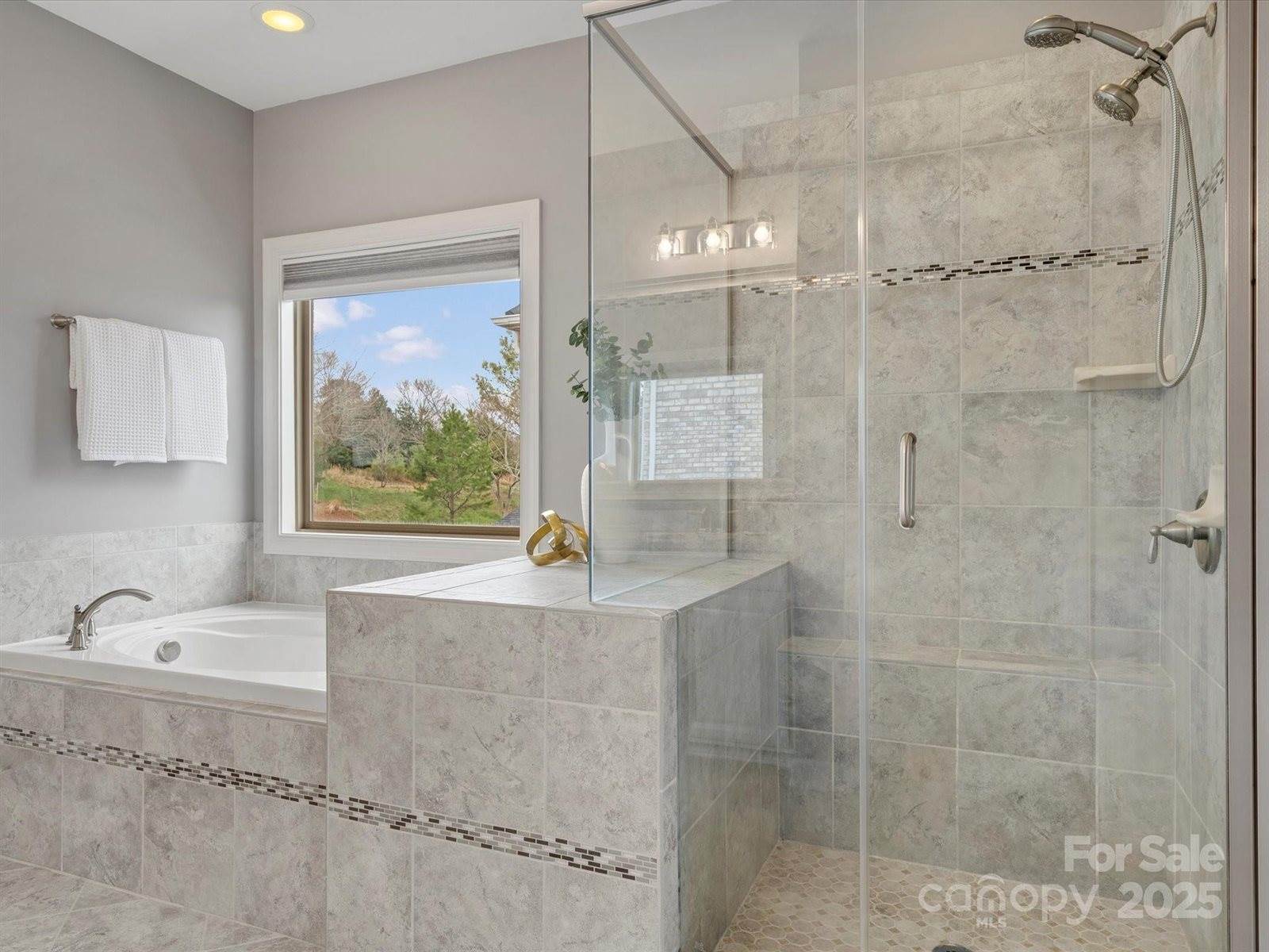 805 Five Leaf Lane, Waxhaw, NC 28173