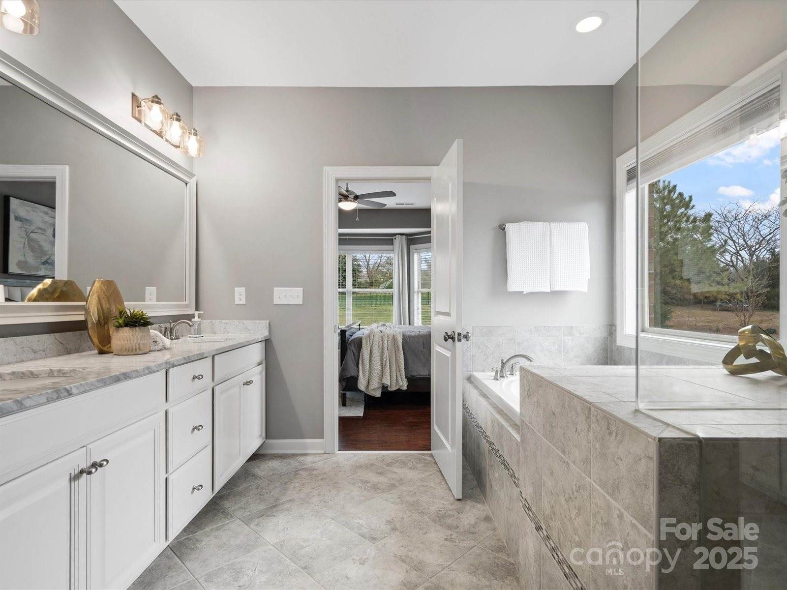 805 Five Leaf Lane, Waxhaw, NC 28173