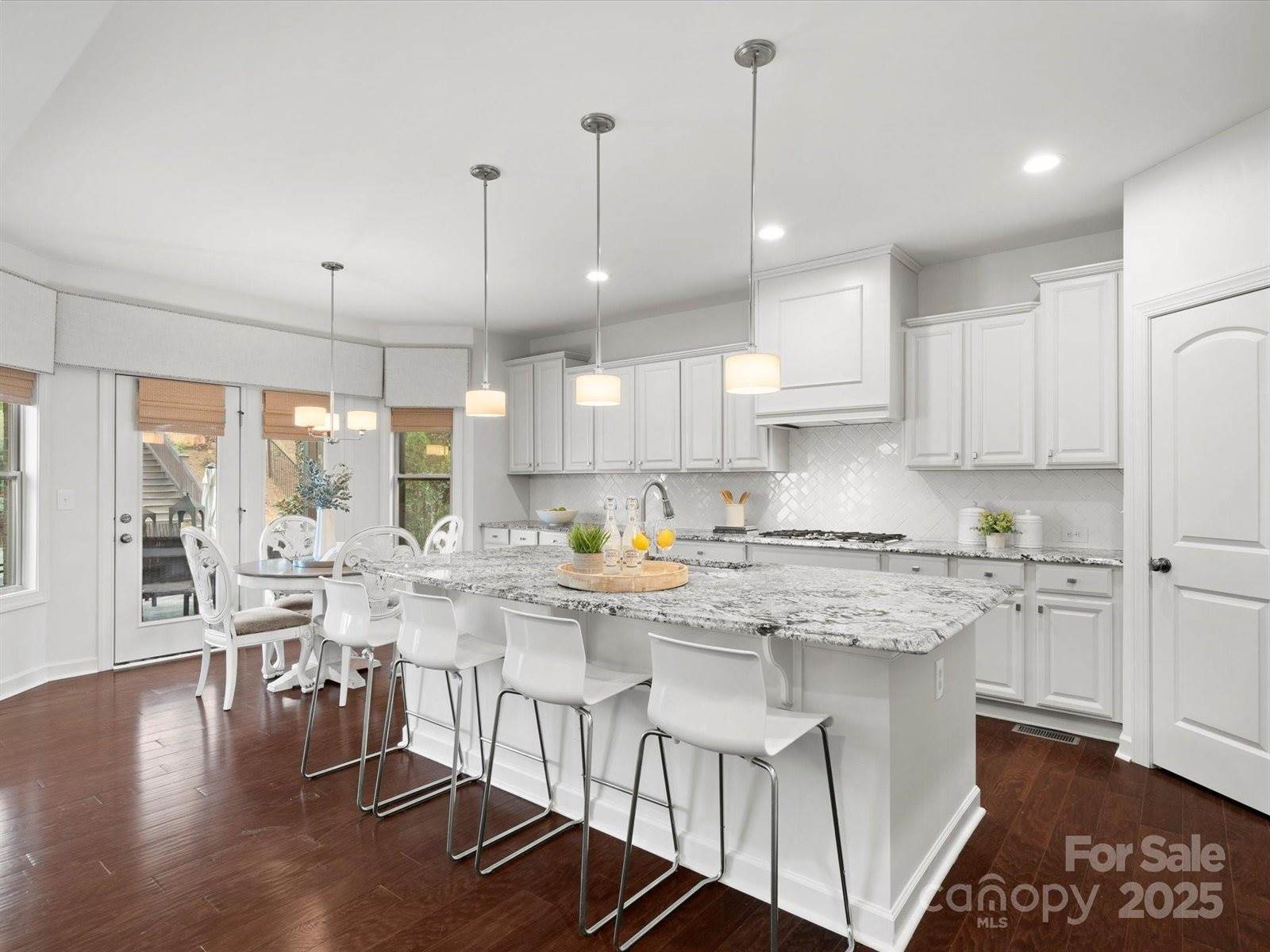 805 Five Leaf Lane, Waxhaw, NC 28173