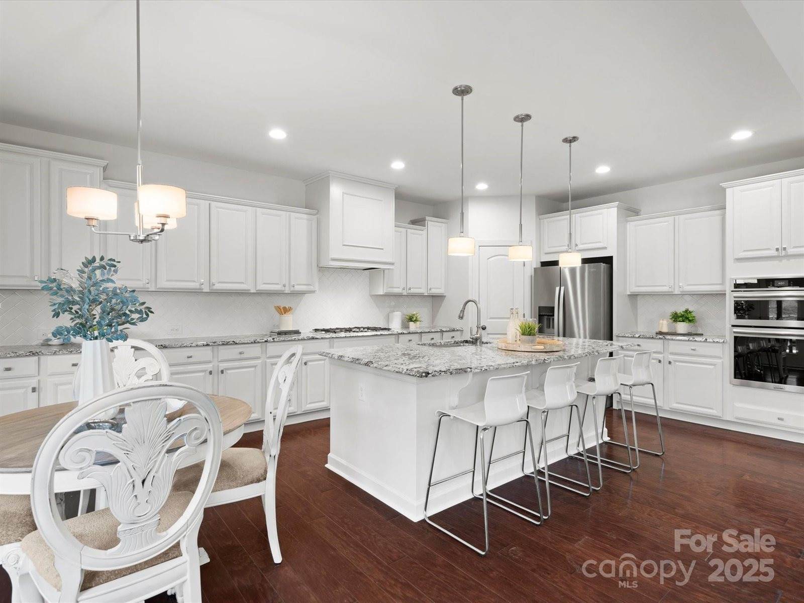 805 Five Leaf Lane, Waxhaw, NC 28173