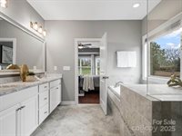 805 Five Leaf Lane, Waxhaw, NC 28173