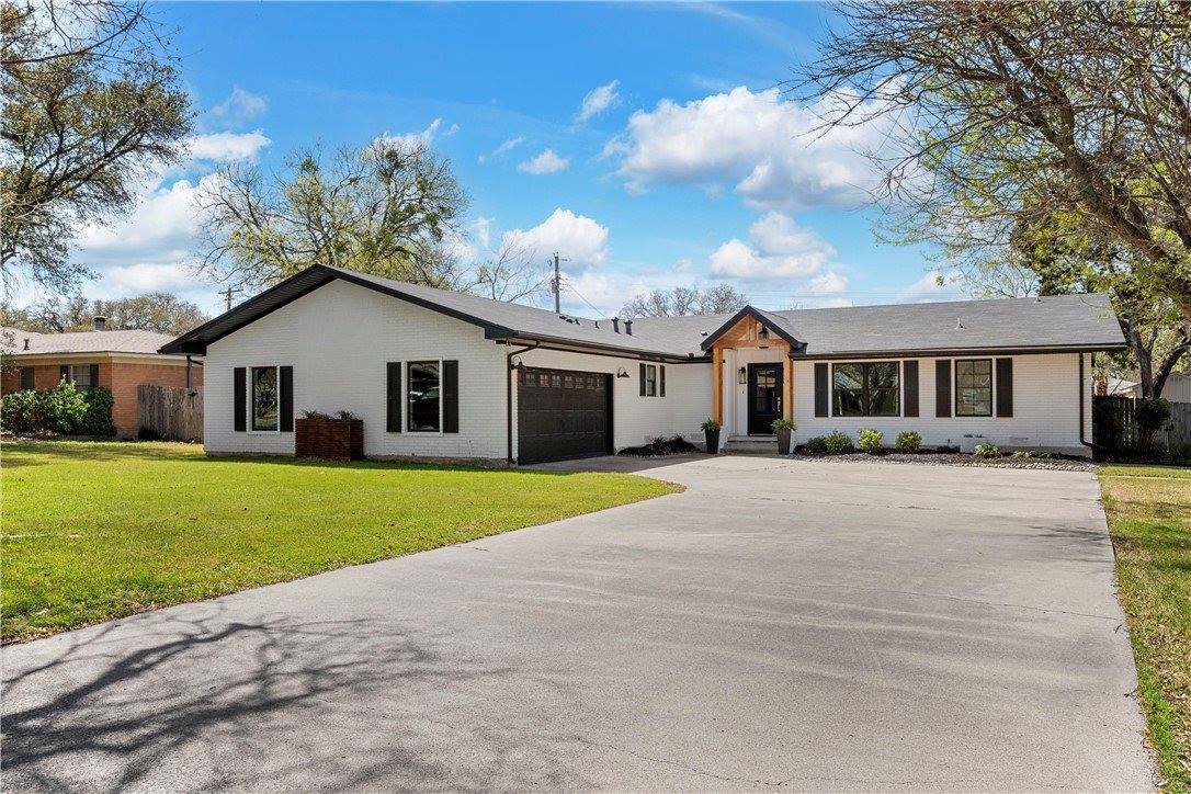 408 Randle Drive, Woodway, TX 76712