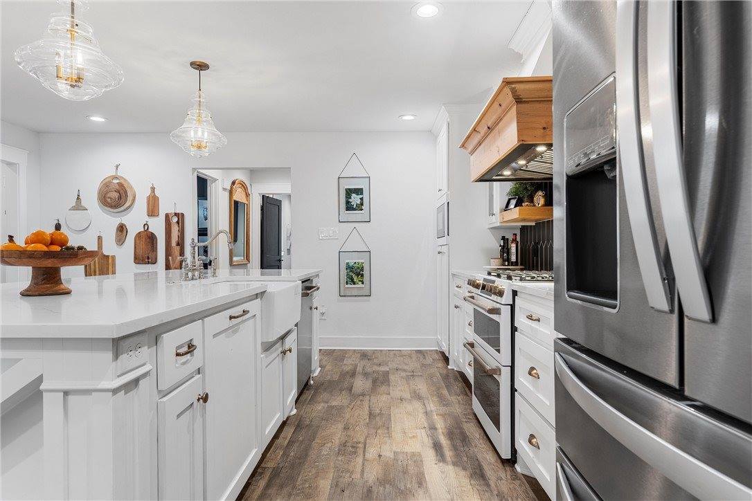 408 Randle Drive, Woodway, TX 76712