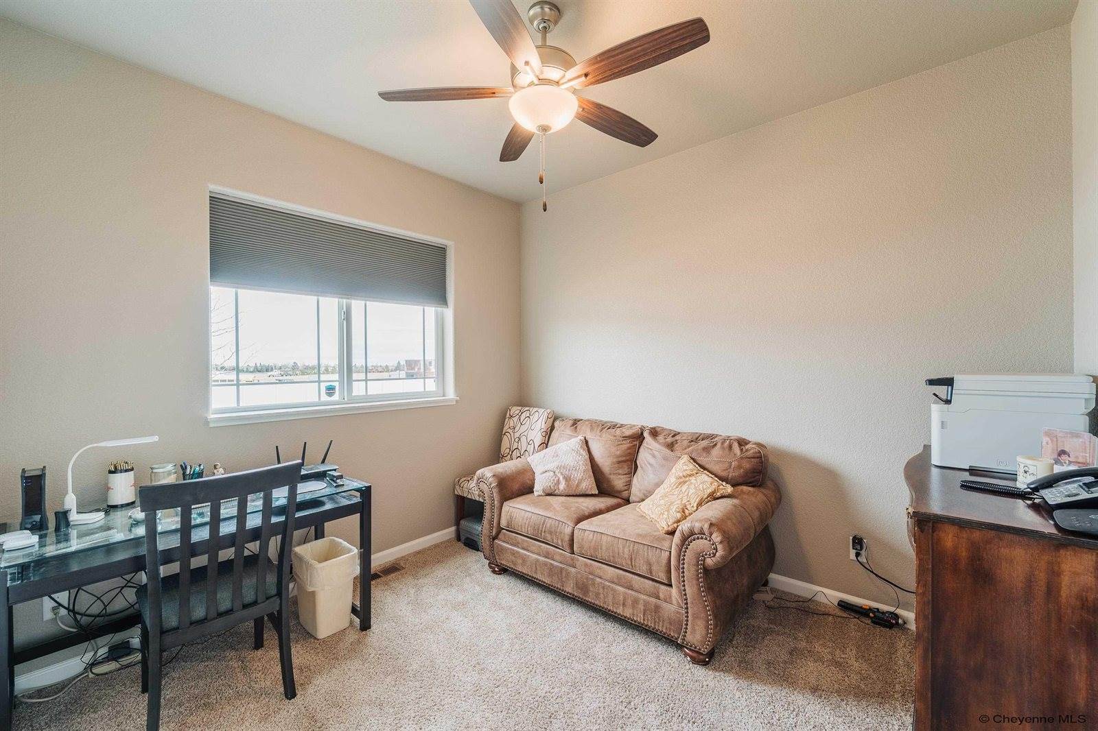3821 Thomas Rd, Cheyenne, WY 82009