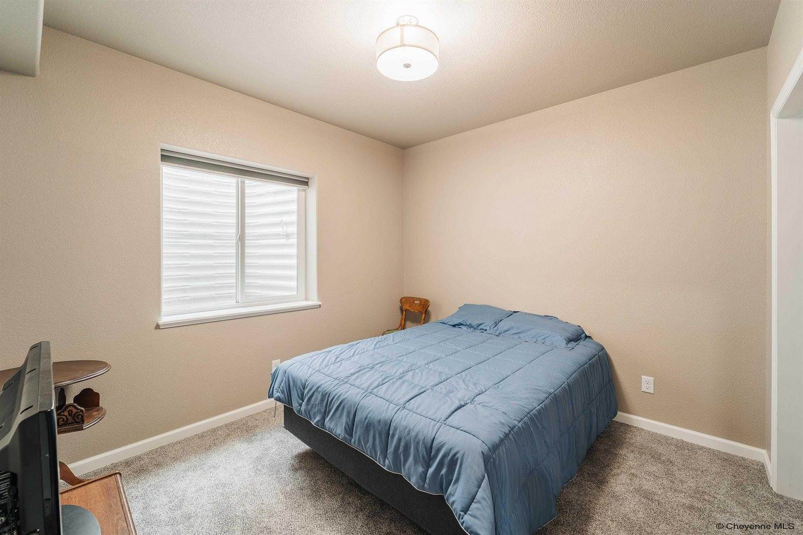 3821 Thomas Rd, Cheyenne, WY 82009
