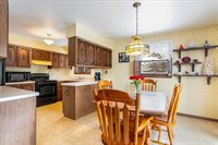 400 N Willow Ave., Marshfield, WI 54449