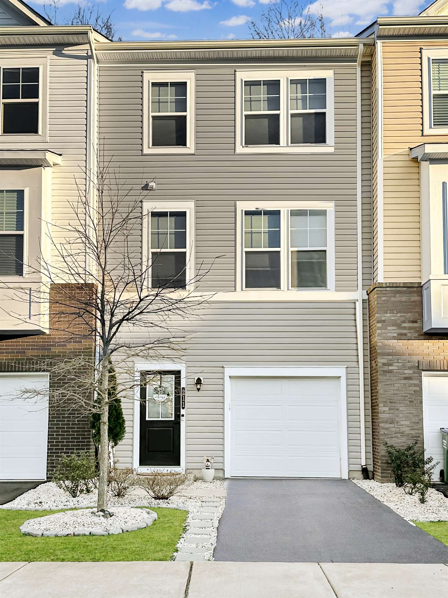 211 Huff Dr, Stafford, VA 22554