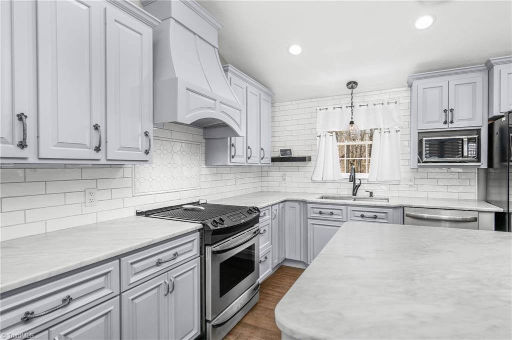 6131 Stanleyville Drive, Rural Hall, NC 27045