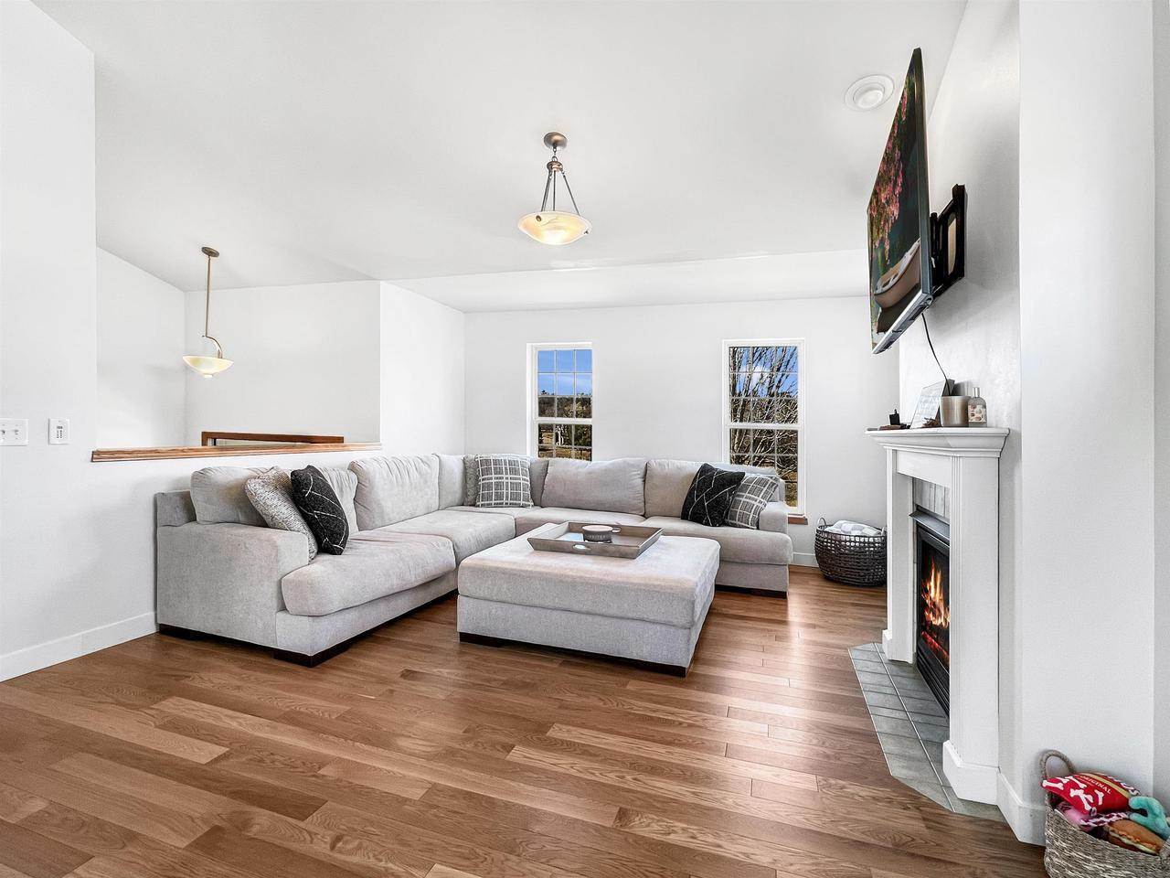 1125 Carriage Drive, Sun Prairie, WI 53590