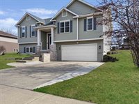 1125 Carriage Drive, Sun Prairie, WI 53590