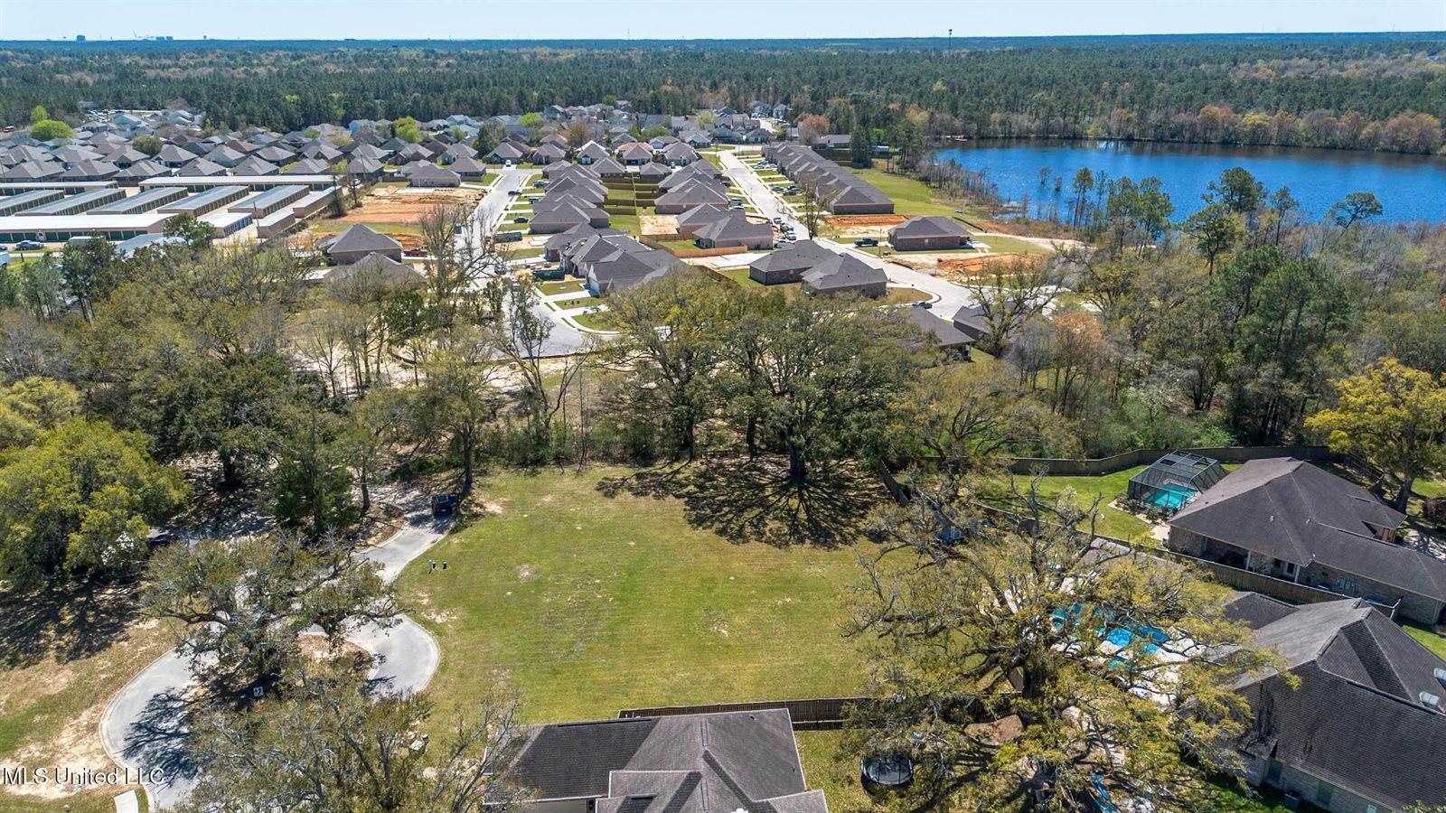 Lot 15 Ol Oaks Drive, Gulfport, MS 39503