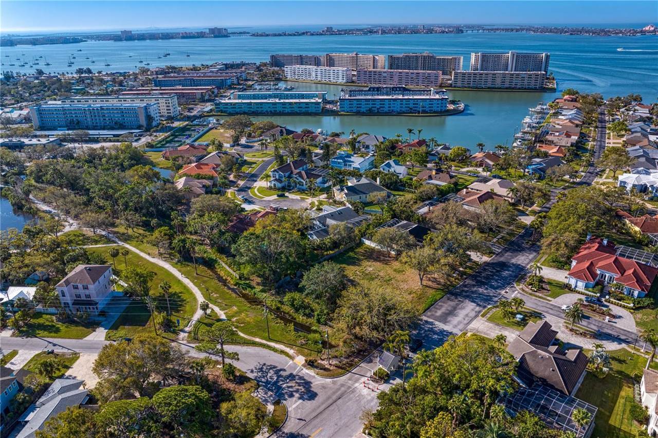 Skimmer Point Drive South, Saint Petersburg, FL 33707