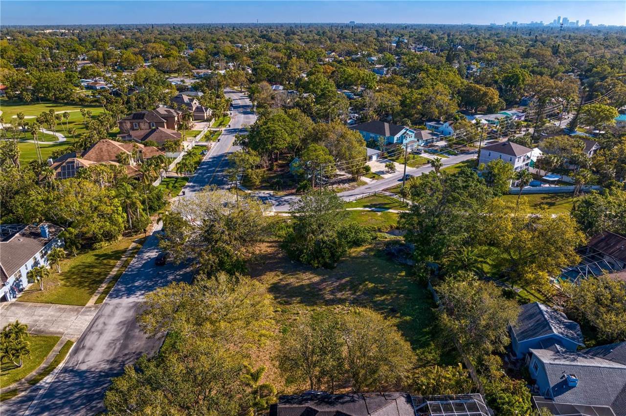 Skimmer Point Drive South, Saint Petersburg, FL 33707