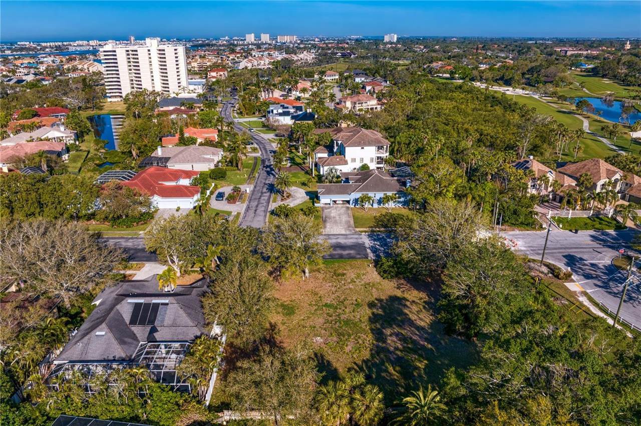 Skimmer Point Drive South, Saint Petersburg, FL 33707