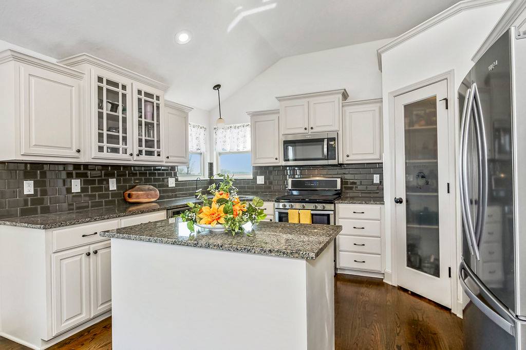 2911 North 127th Ter, Kansas City, KS 66109