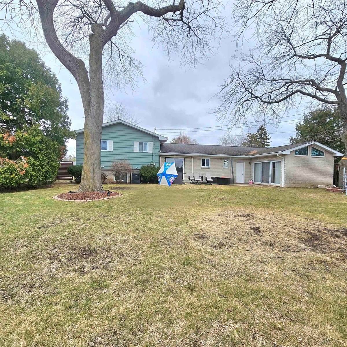 4057 Dickinson Drive, Saginaw, MI 48603