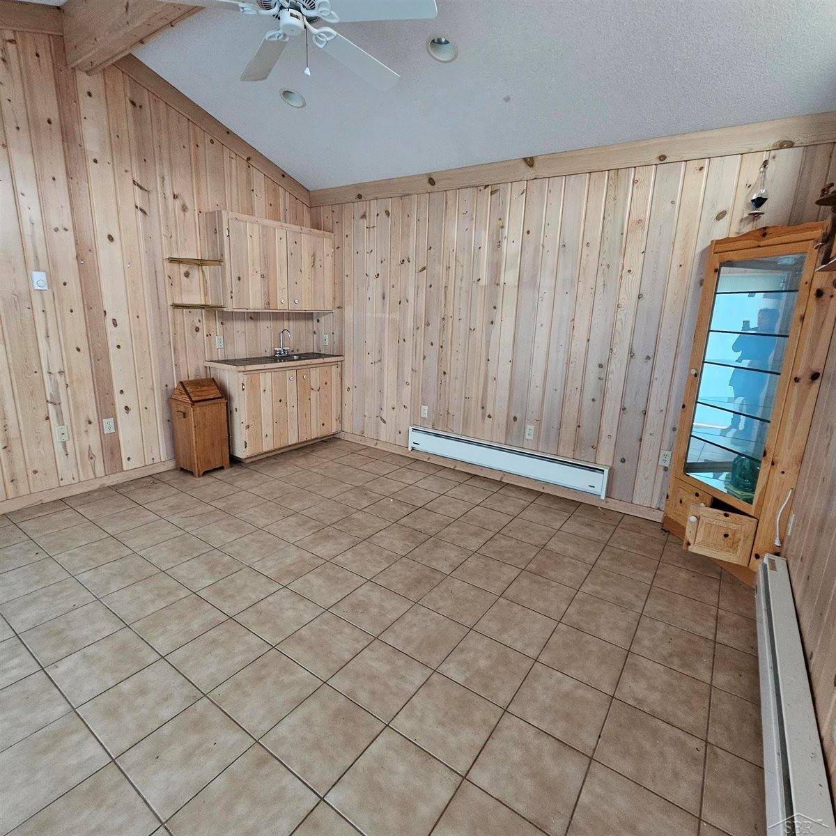 4057 Dickinson Drive, Saginaw, MI 48603