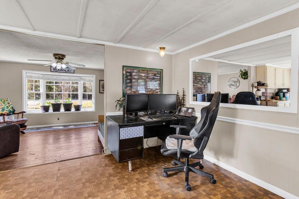 142 Moncks Corner Road Road, Eutawville, SC 29048