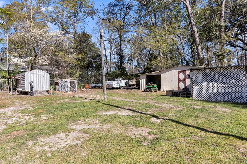 142 Moncks Corner Road Road, Eutawville, SC 29048