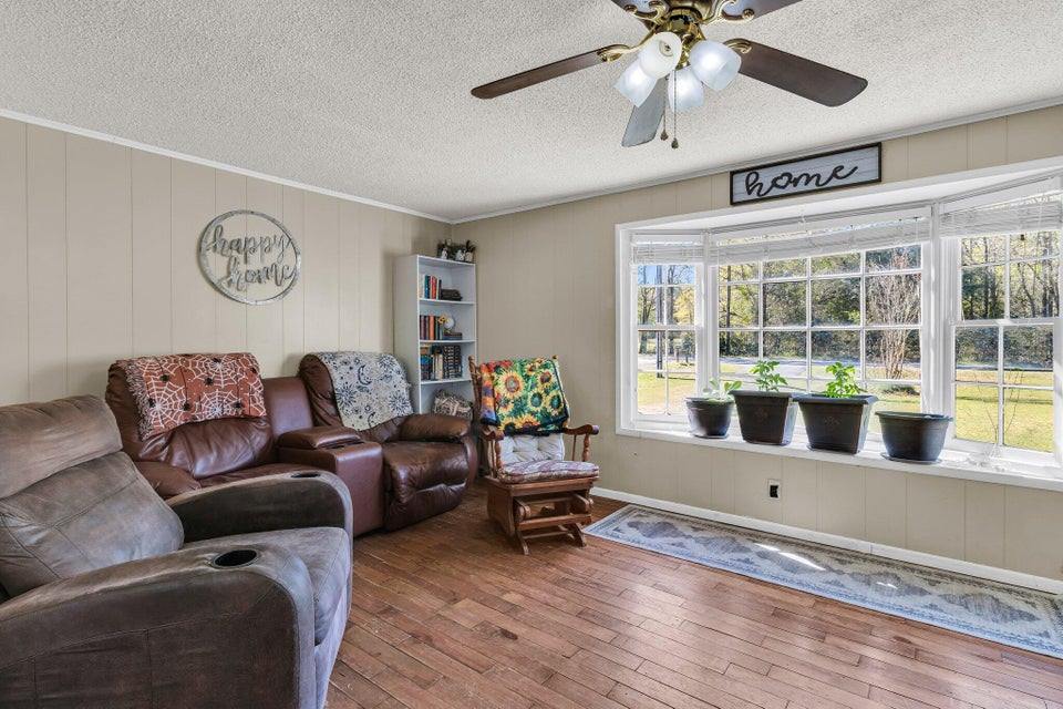 142 Moncks Corner Road Road, Eutawville, SC 29048