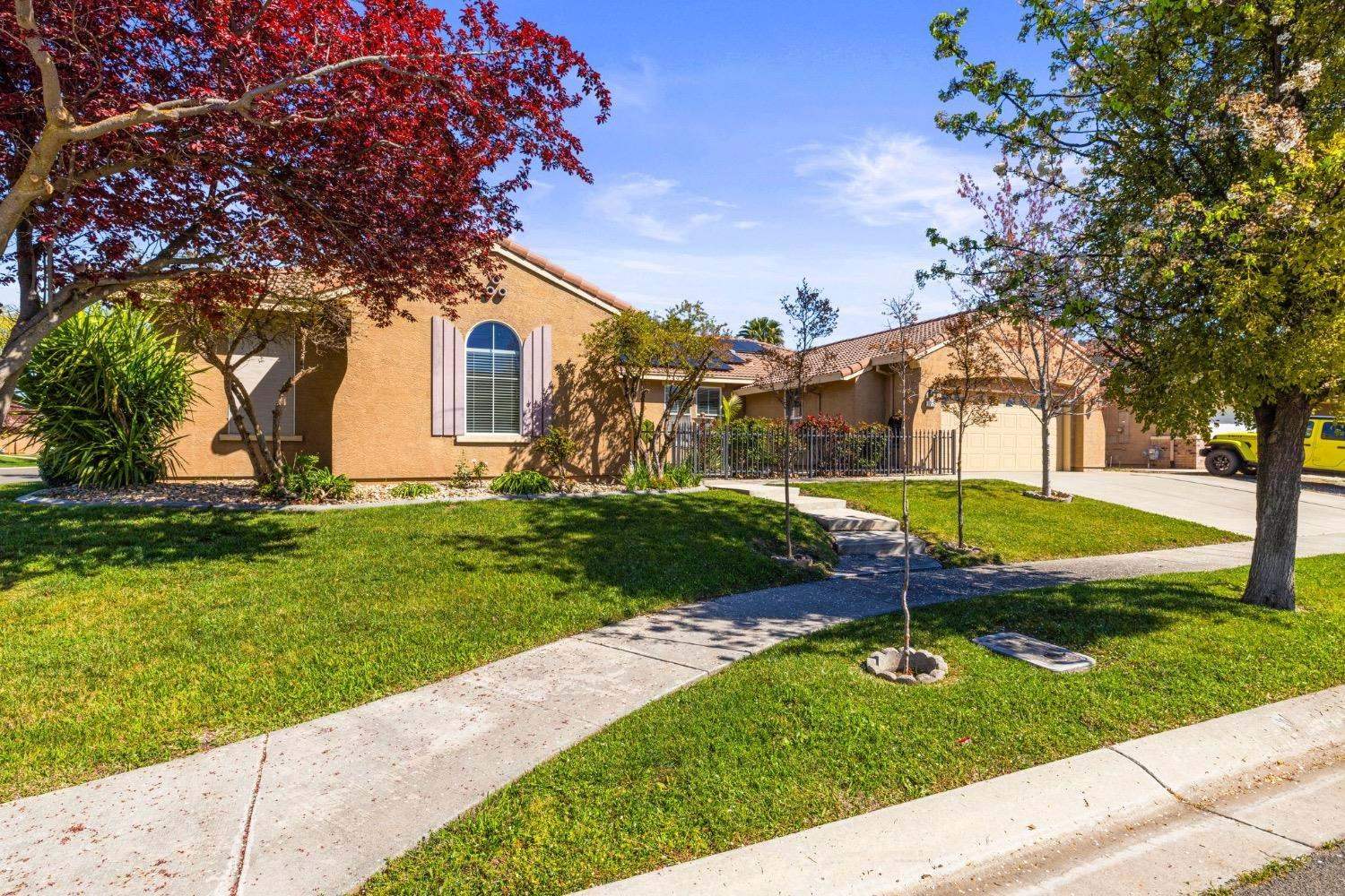 1225 Calypso Ranch Drive, Plumas Lake, CA 95961
