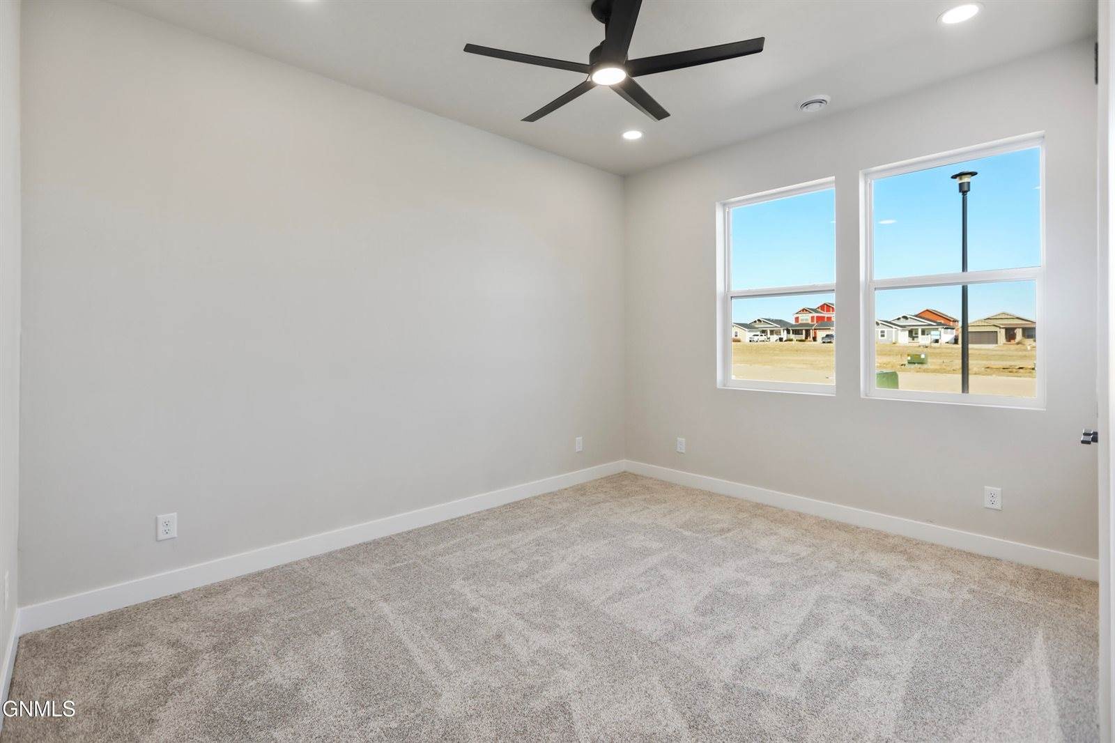 3331 34th Street West, Williston, ND 58801