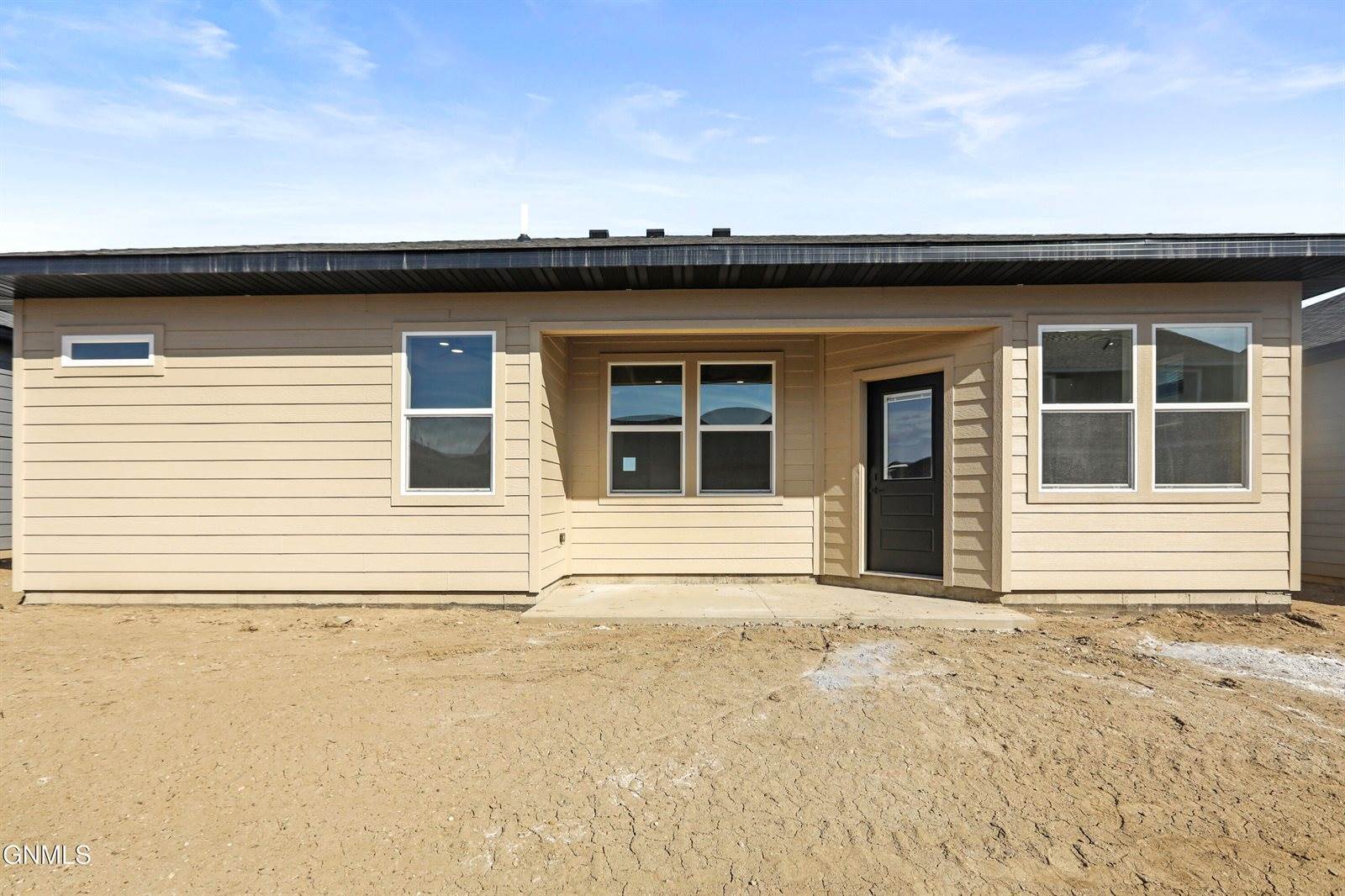 3331 34th Street West, Williston, ND 58801