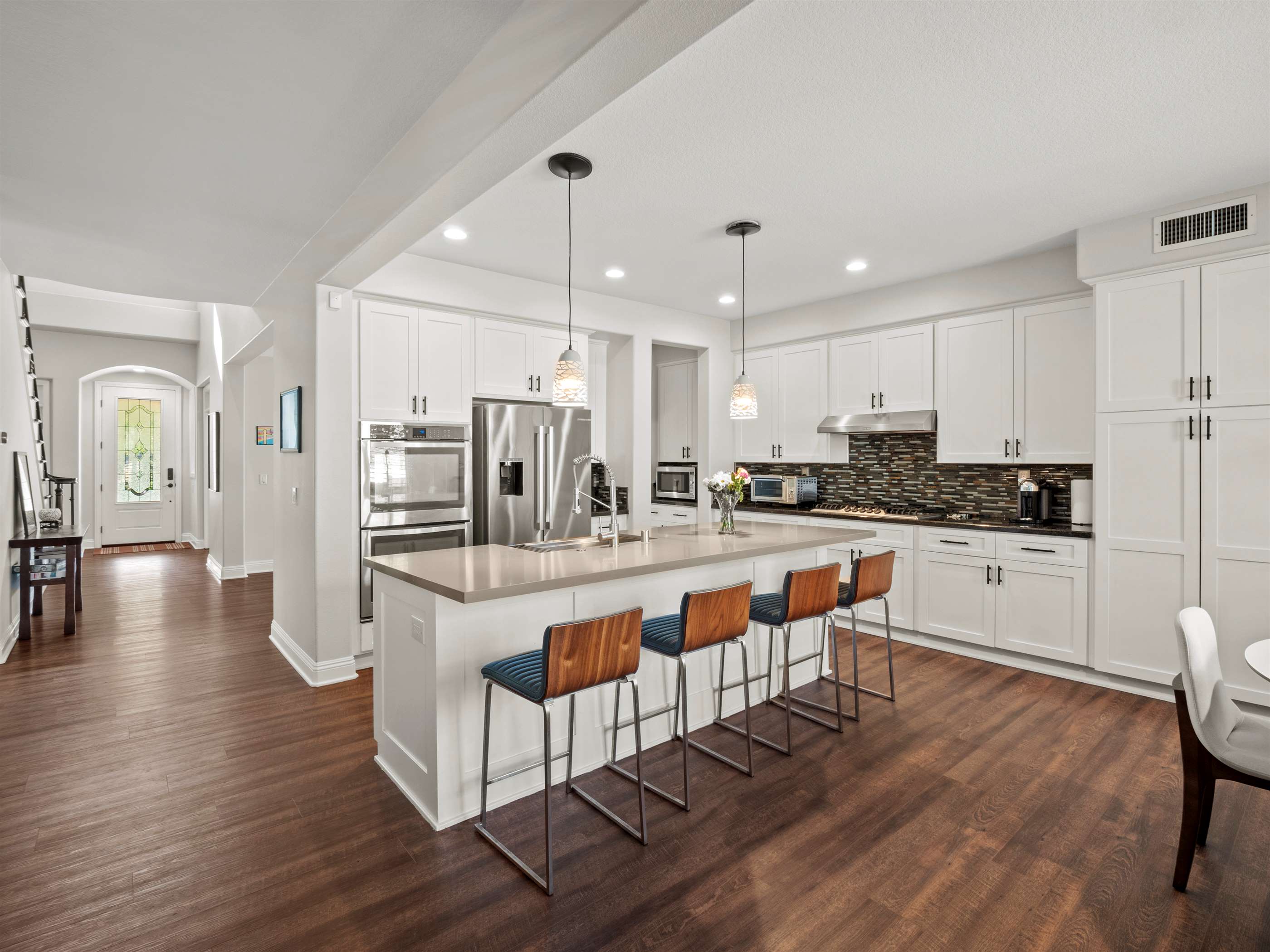 22136 Crestline Trail, Saugus, CA 91390