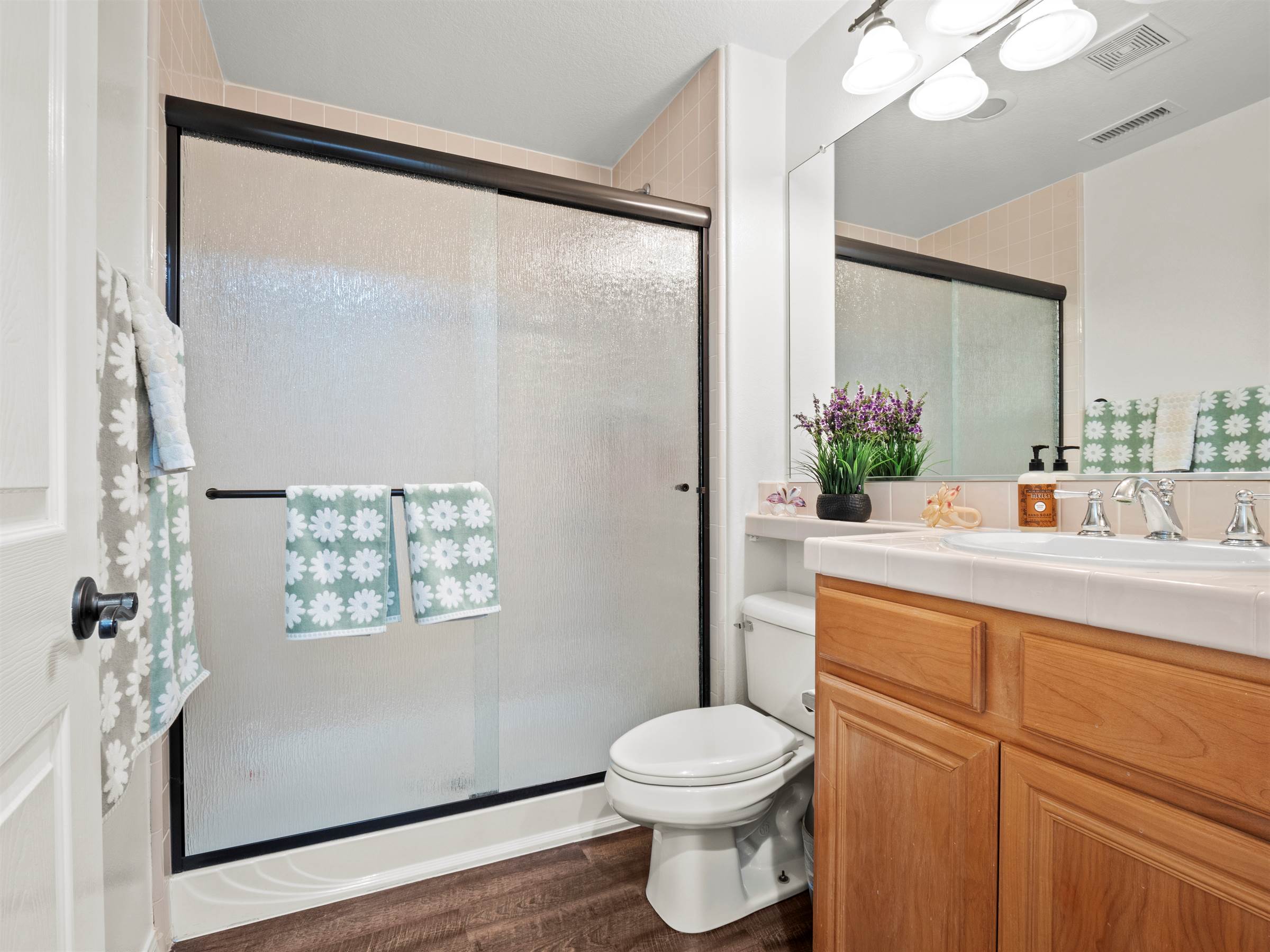 22136 Crestline Trail, Saugus, CA 91390