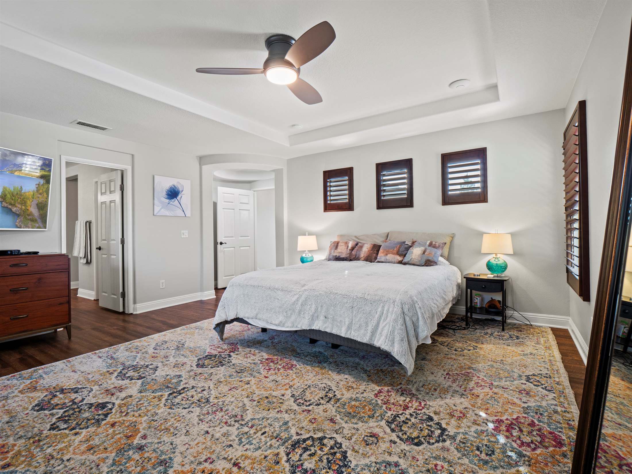 22136 Crestline Trail, Saugus, CA 91390